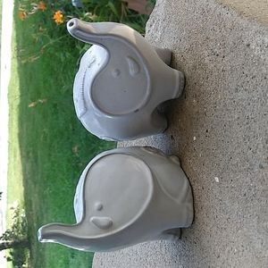Elephant Salt & Pepper Shakers